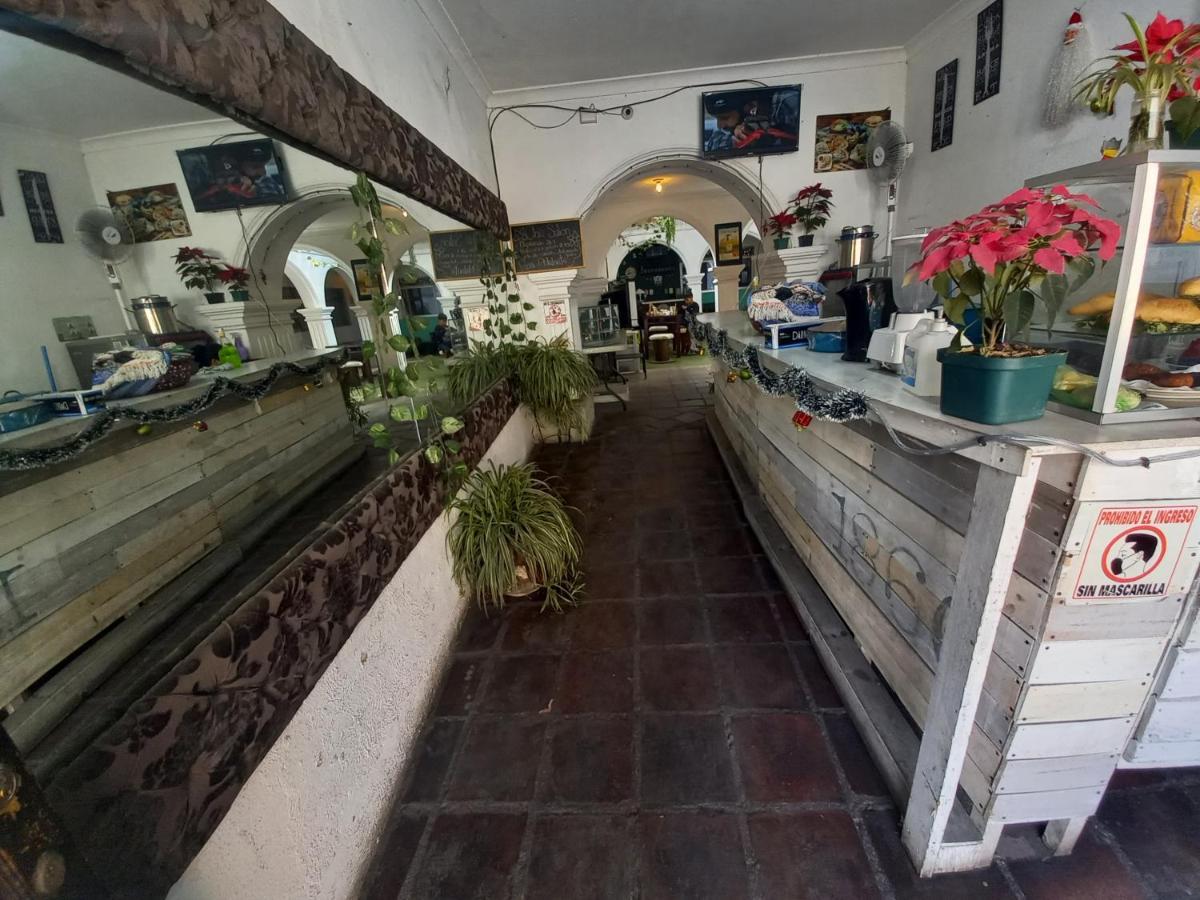 La Gaceta Camping Hotel Antigua Eksteriør billede