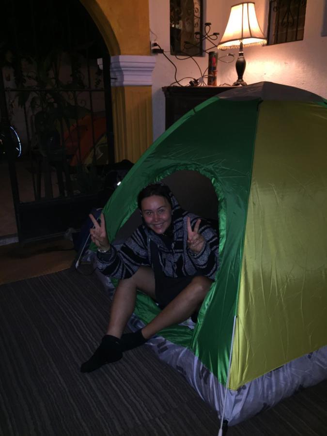 La Gaceta Camping Hotel Antigua Eksteriør billede